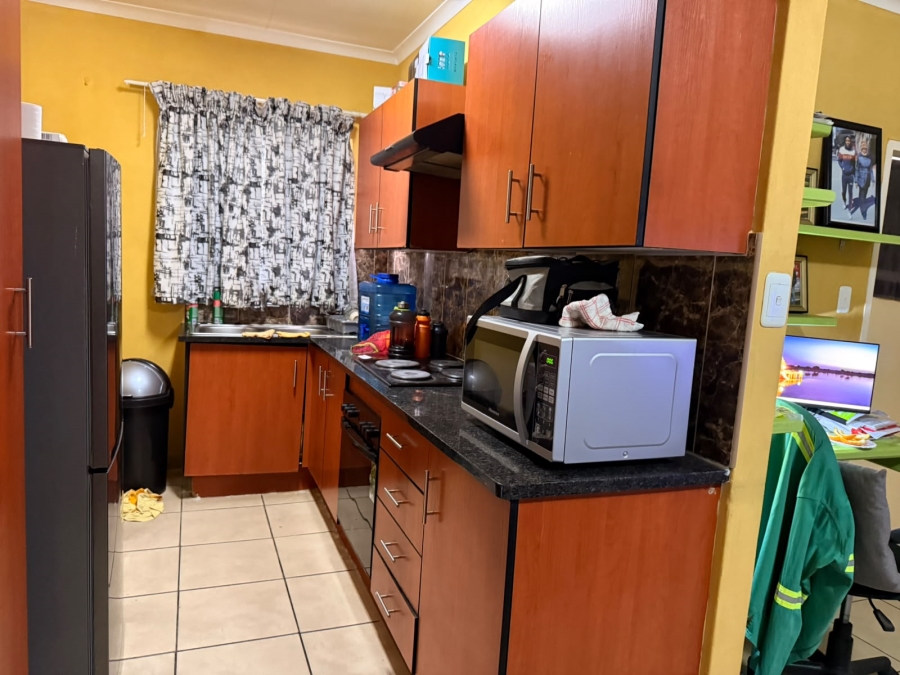 3 Bedroom Property for Sale in Waterval East North West